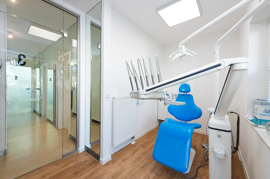 Behandlungszimmer 03